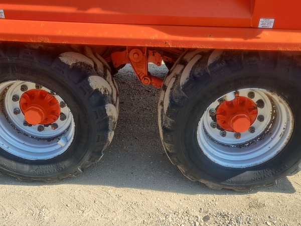Chris Atkin & Son Ltd - Larrington Harvester 16